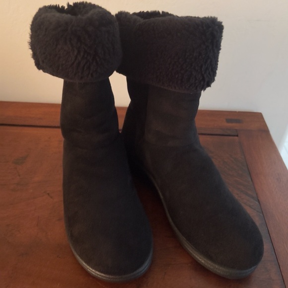 Arcopedio Milan2 Women’s Boot with Faux Fur Lining. Black. Vegan.Size 41 - Picture 12 of 14